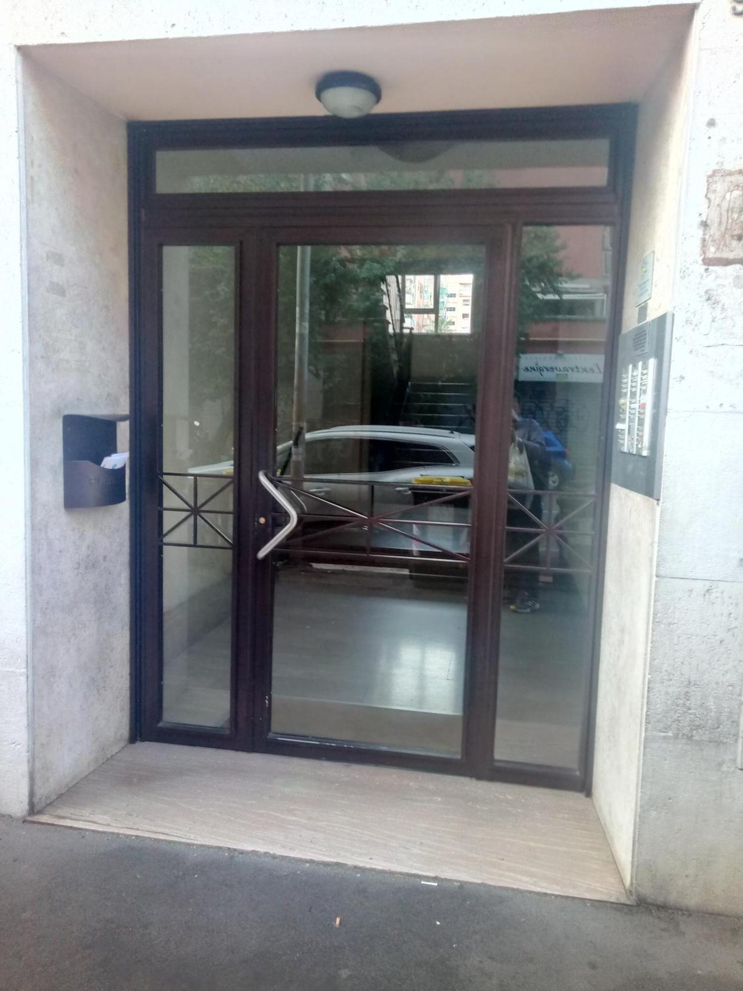 Casa Blaserna Nel Cuore Dello Shopping A Marconi E Trastevere Roma Dış mekan fotoğraf